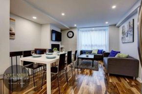 Stella Stays Gorgeous 2 Floor Home Downtown MTL Parking, Montreal